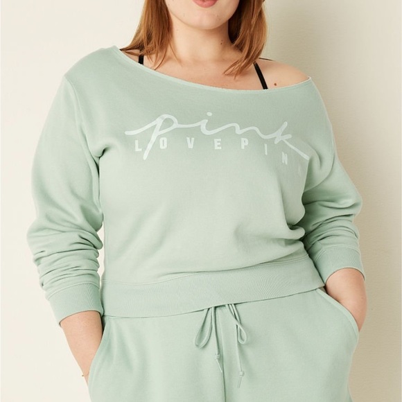 PINK Victoria's Secret Jackets & Blazers - PINK Victoria’s Secret Sage FLEECE CROPPED SWEATSHIRT medium